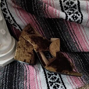 Velvet Block Heel Dress Shoe - Brown